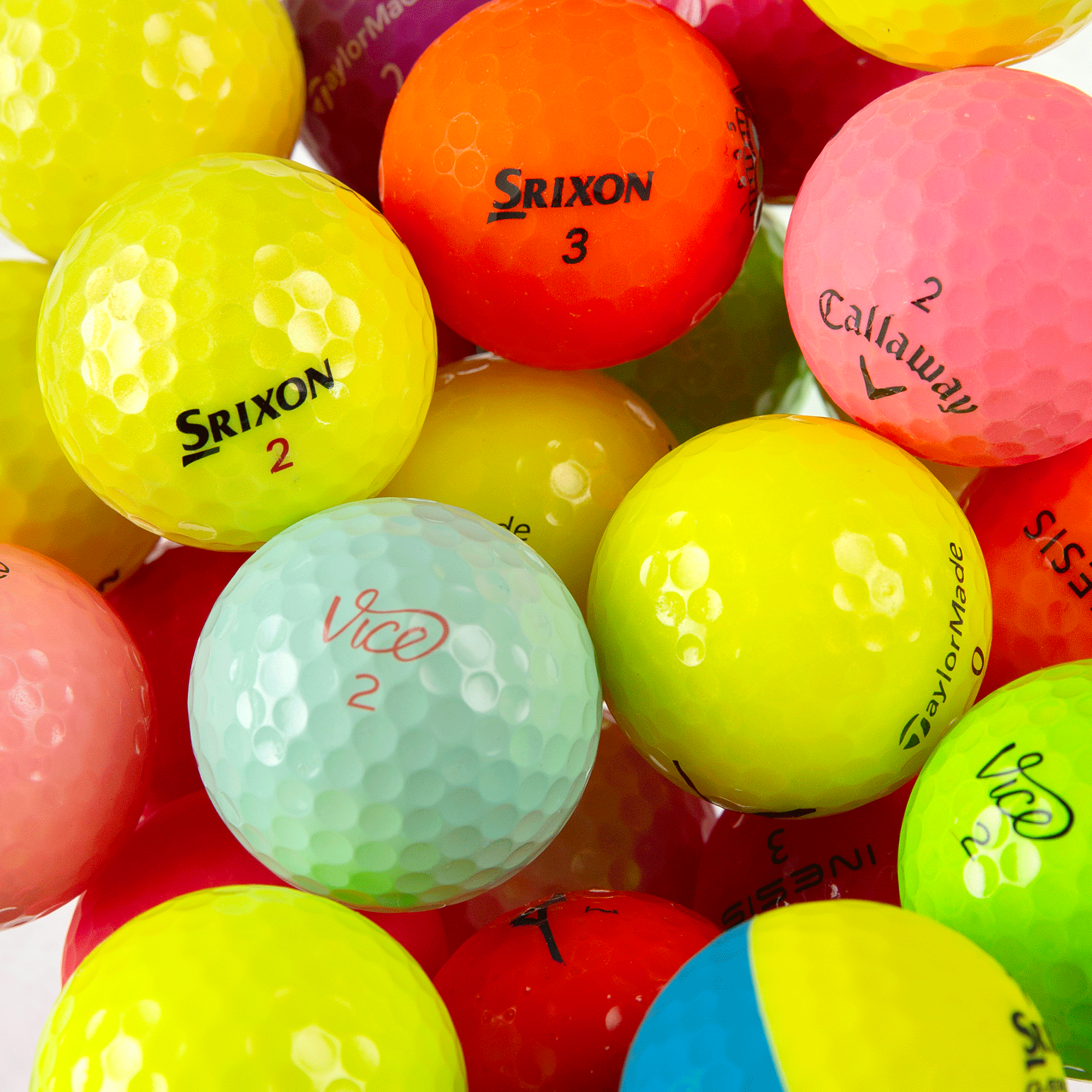 PACK CONFIRMADO - 100 pelotas Mix Titleist 2A, 12 Callaway supersoft 4A, 24 Ad333 4A, 24 Mix colores 4A