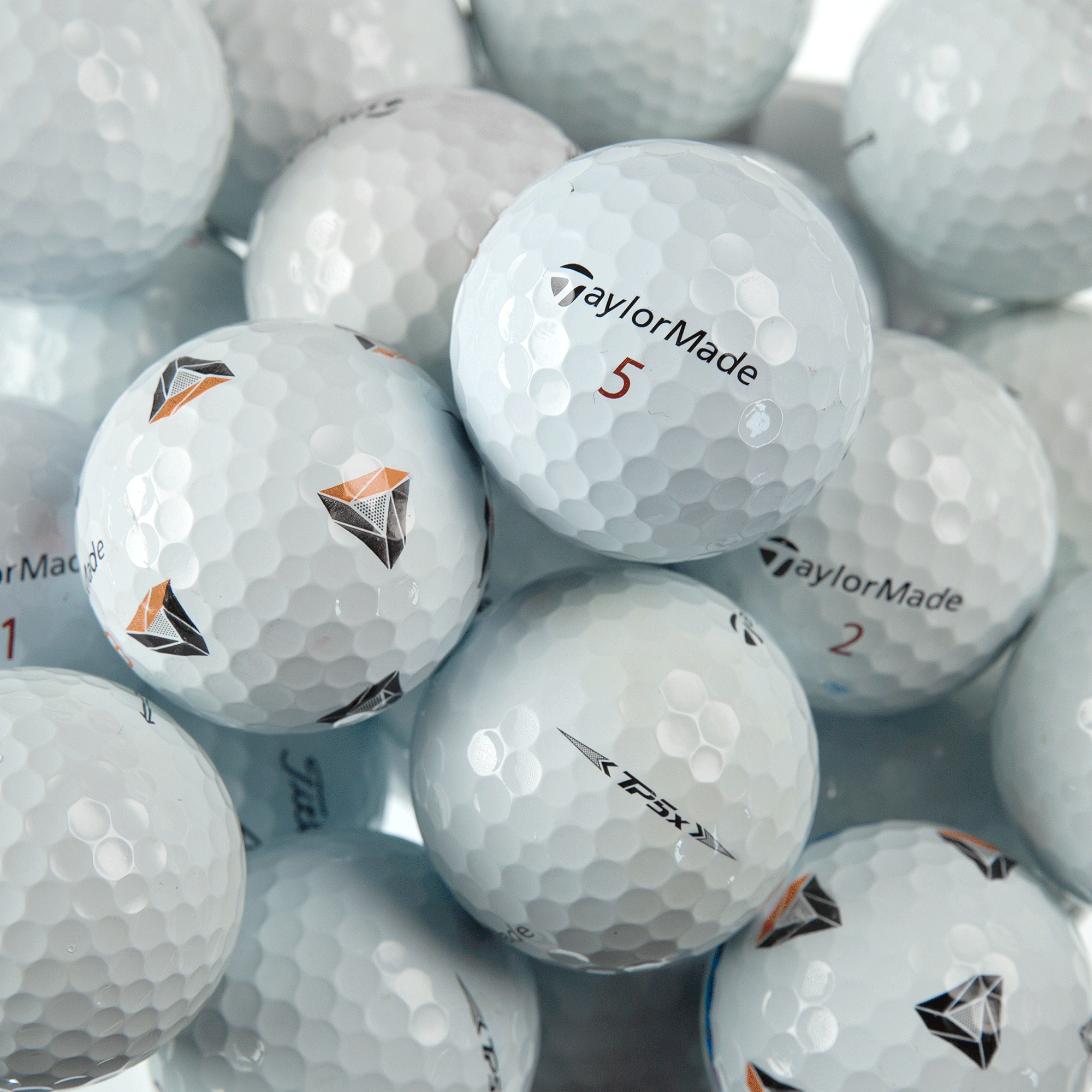 PAQUETE TAYLORMADE - 12 Tp5 4A, 12 Tp5x 4A, 24 Taylormade Mix 4A, 100 Titleist Mix 2A
